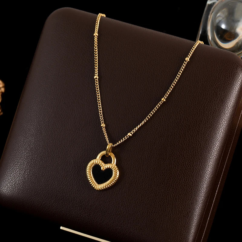 The Thea Textured Heart Padlock Necklace - Gold