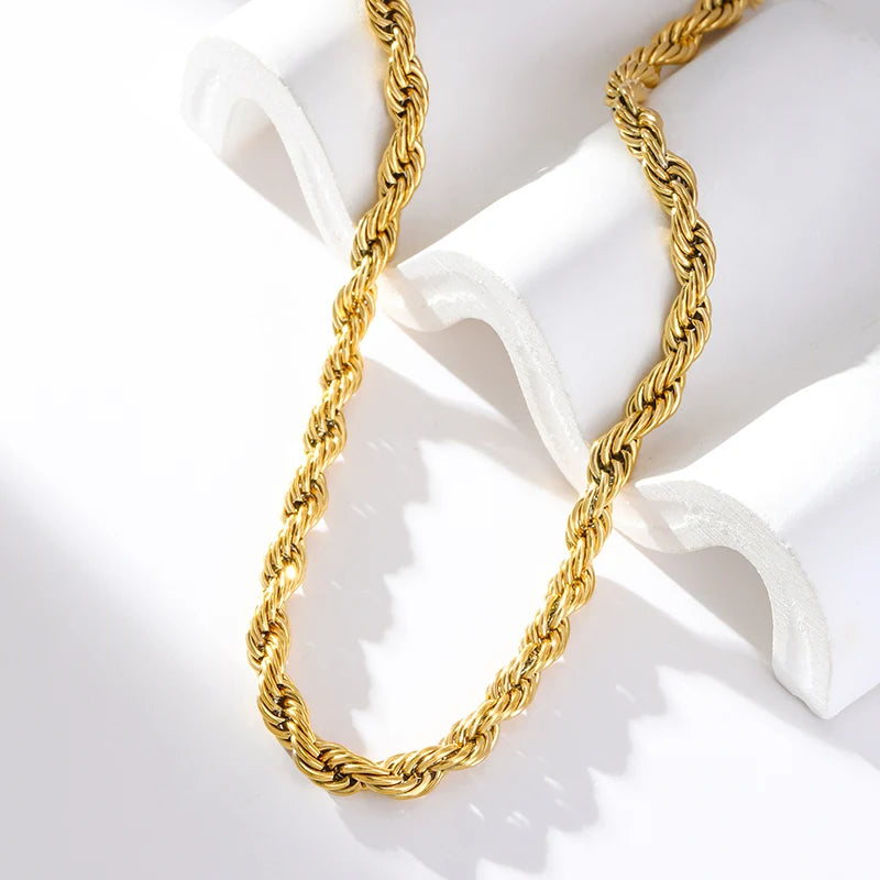 The Cordelia Classic Rope Chain Necklace - Gold