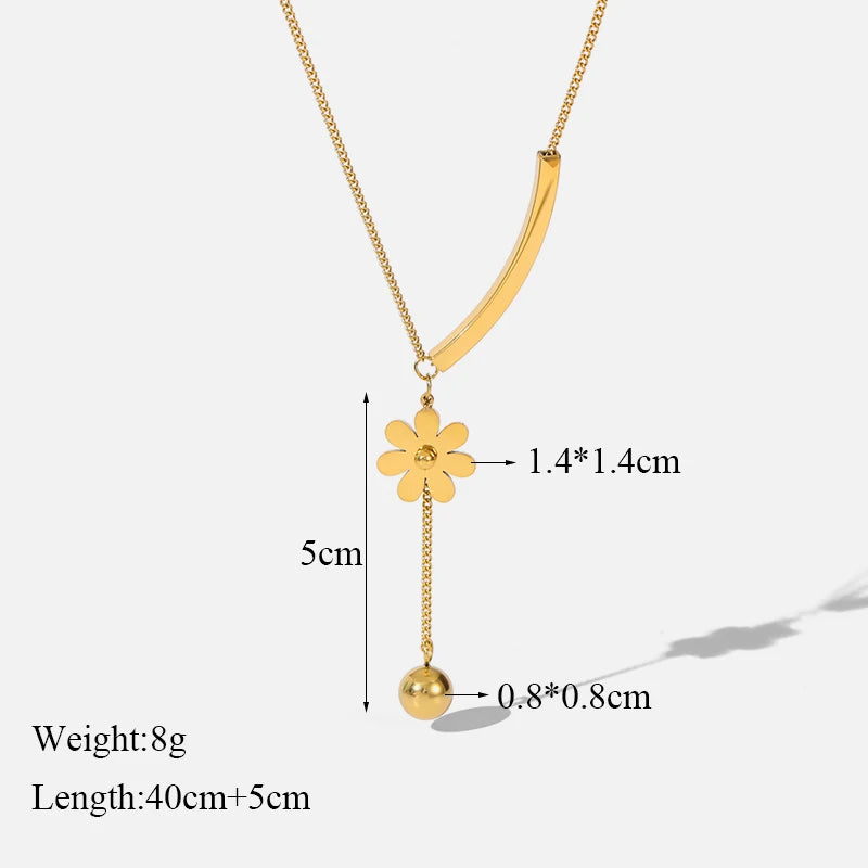 The Freya Asymmetrical Flower Necklace - Gold Lariat