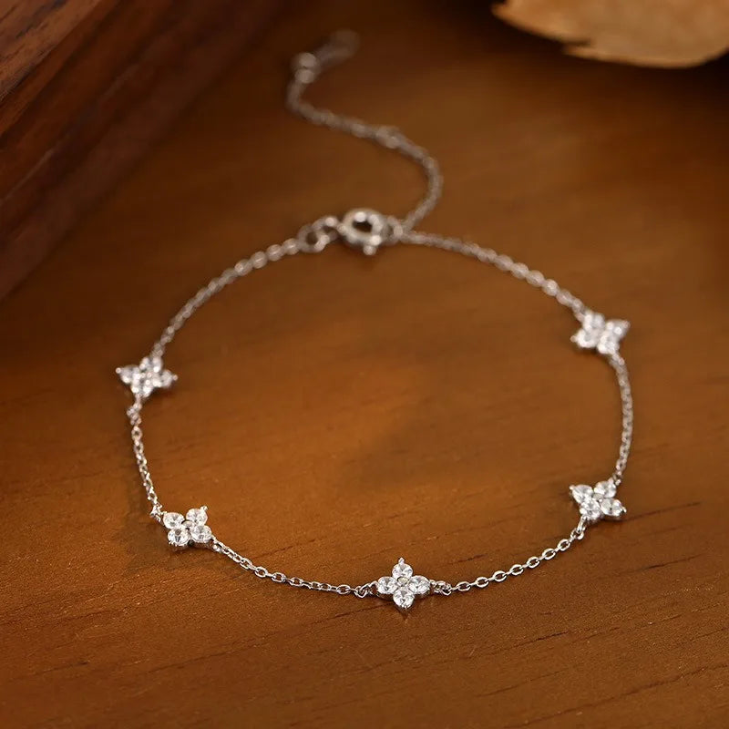 The Astra Star Crystal Bracelet - Silver