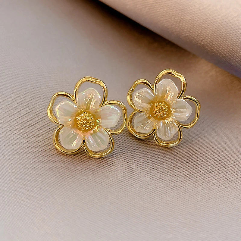 The Sakura Blossom Stud Earrings - White & Gold Floral
