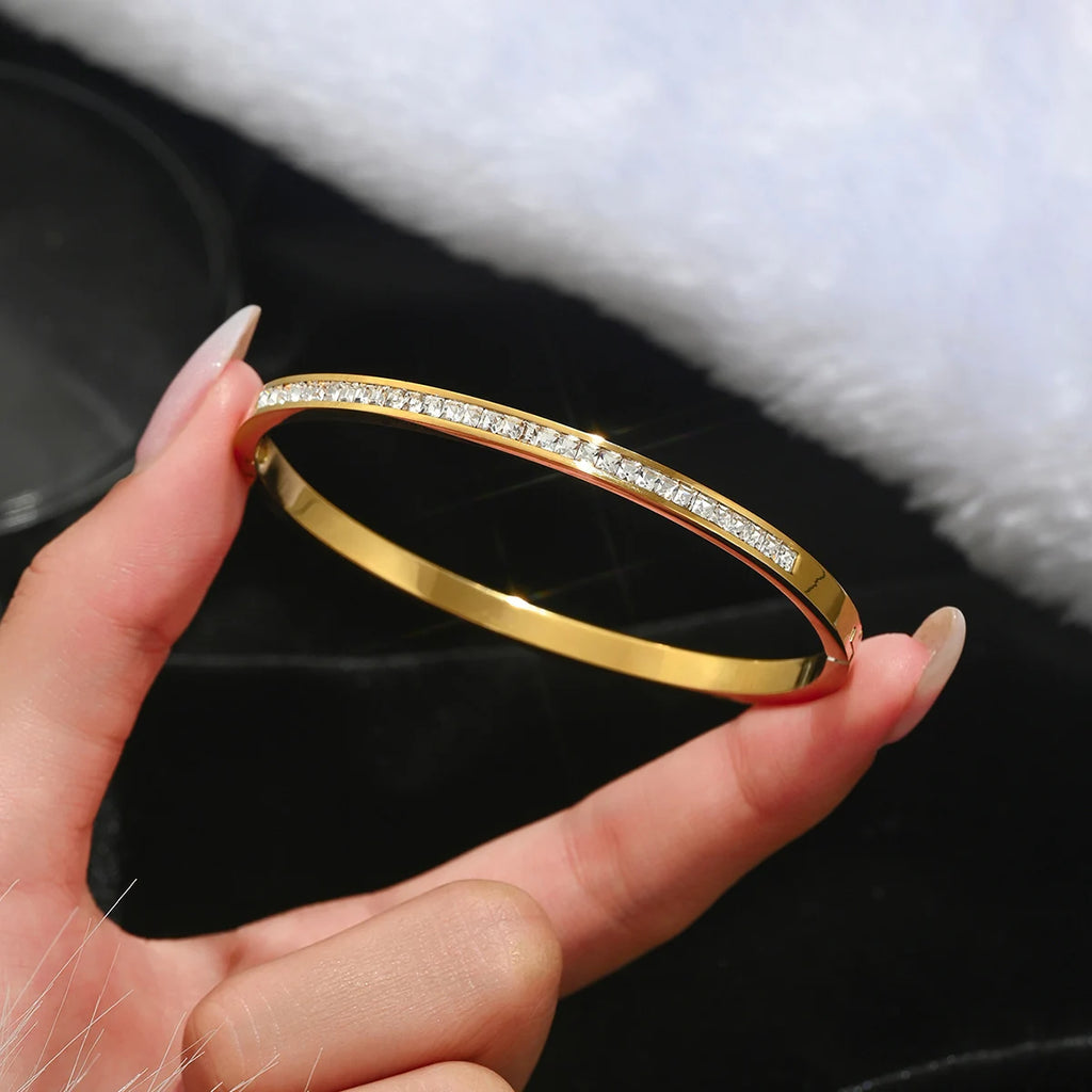 The Eleanor Channel Set Crystal Bangle - Gold