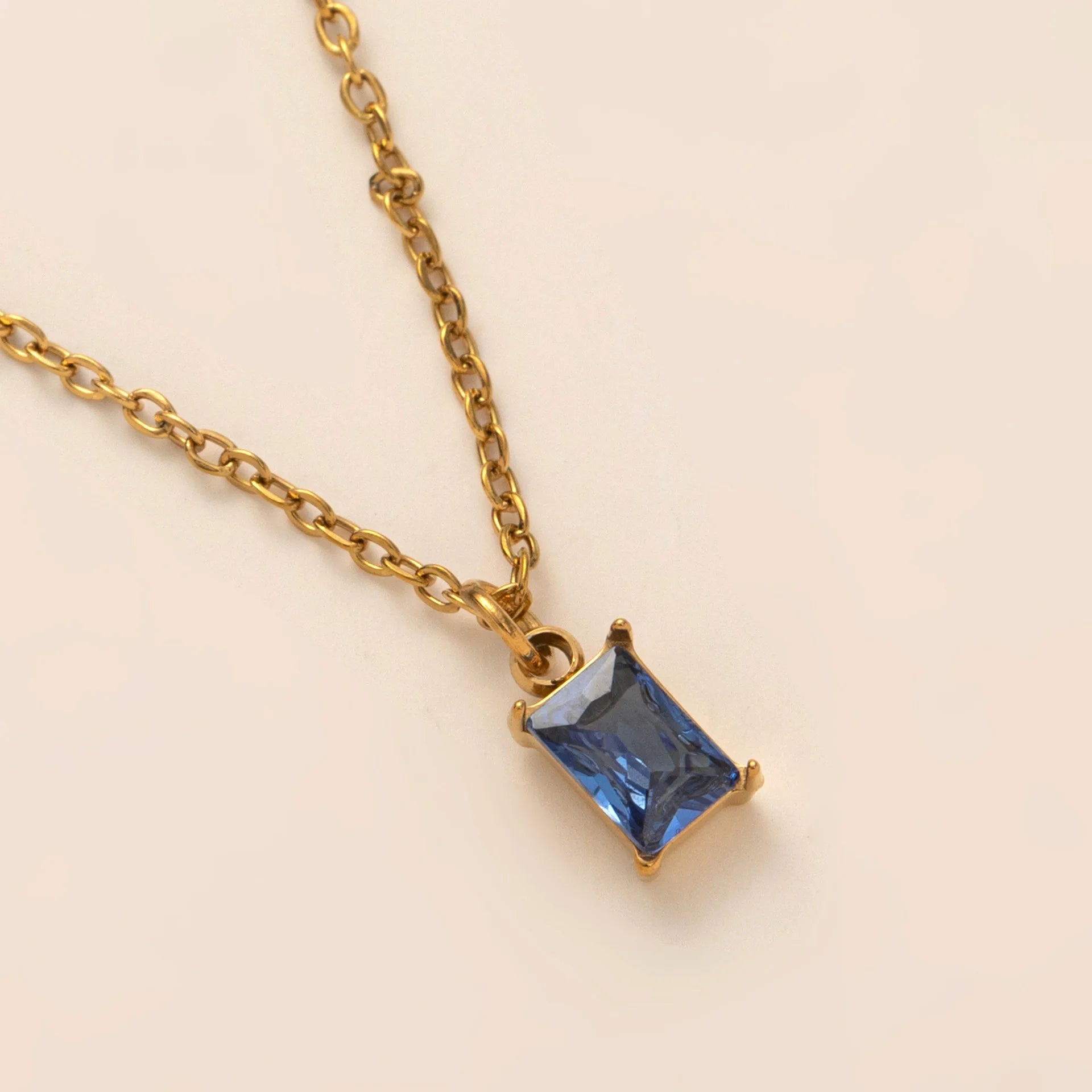 The Clara Solitaire Birthstone Necklace - Sapphire