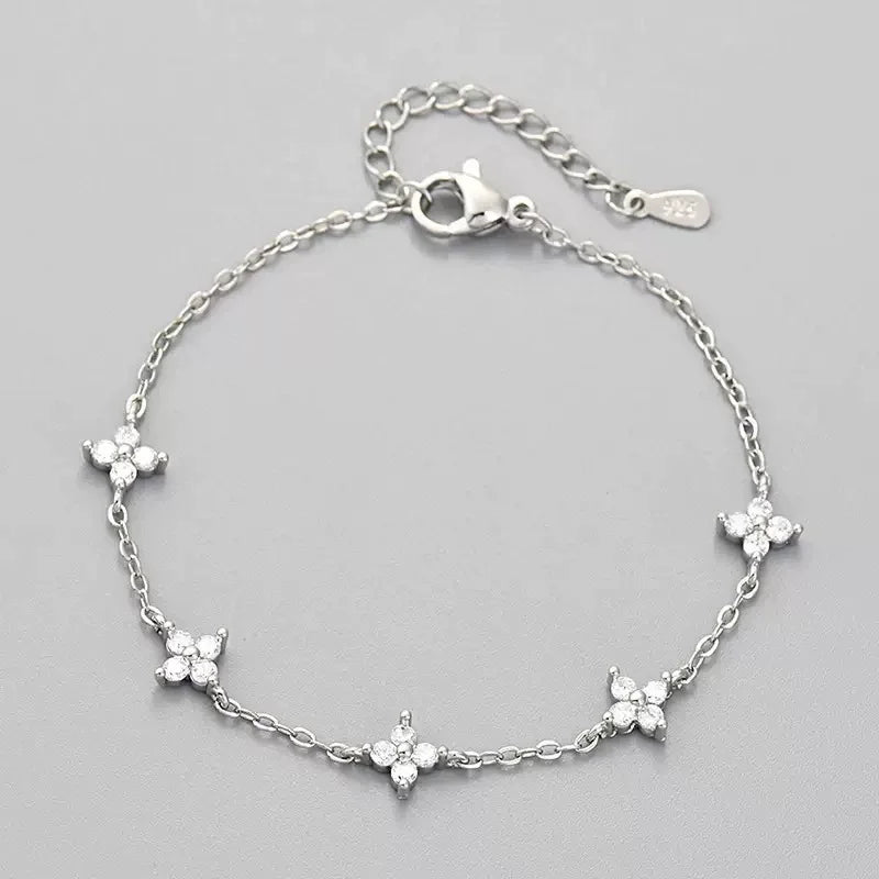 The Astra Star Crystal Bracelet - Silver