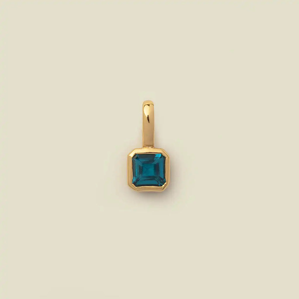 The Clara Solitaire Birthstone Pendant - Sapphire