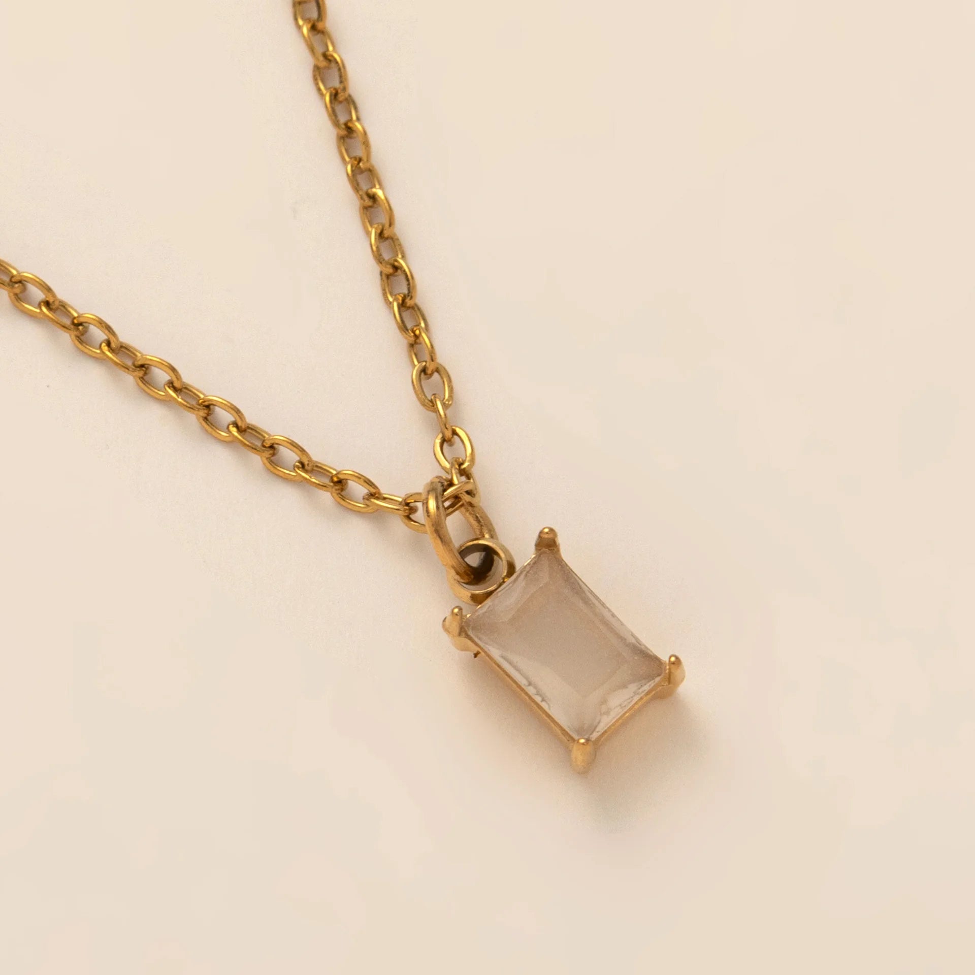 The Clara Solitaire Birthstone Necklace - Moonstone
