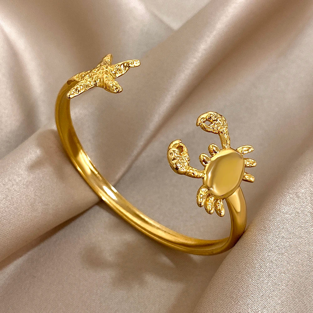 The Coralia Crab & Starfish Cuff - Gold